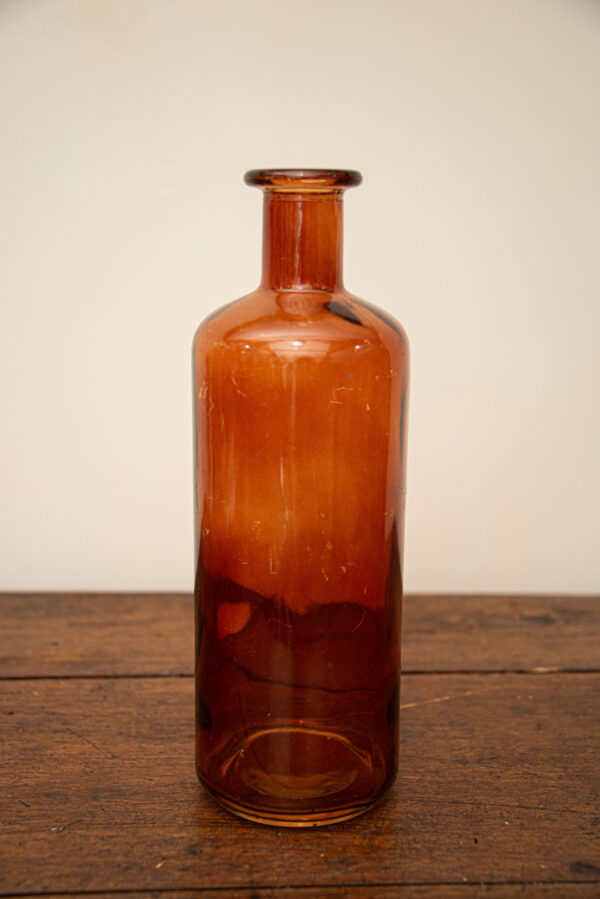 Bouteille en verre ambré